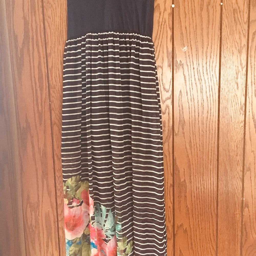 Aeropostale Strapless Maxi